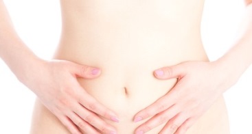 腸内環境が整った美肌の女性