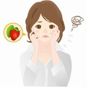 いちご鼻に悩む女性