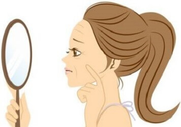 美容液でしわをなんとかしたい女性