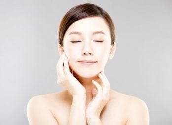 皮脂膜によって守られるお肌