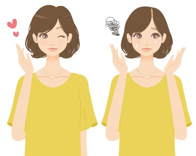 女性の薄毛予防をする女性