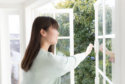 よい生活習慣を身に着ける20代女性