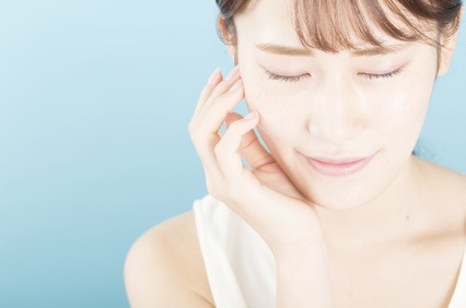 乳酸Naで潤う女性