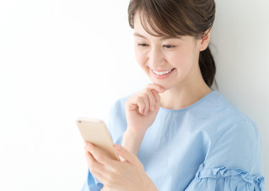 キサンタンガムに興味があるエイジングケア世代の女性