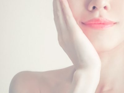ほうれい線対策を行ってほうれい線が薄くなった女性