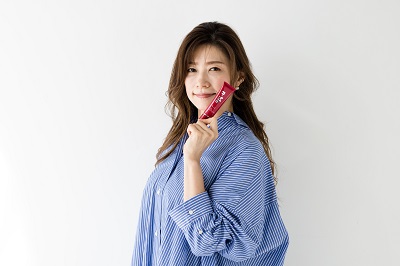 ナールスヴェールを持つ白山さん