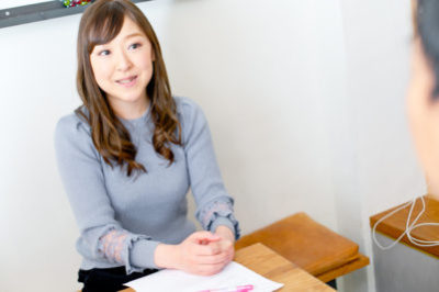 ナールスの化粧品を使用した30代女性へのインタビュー