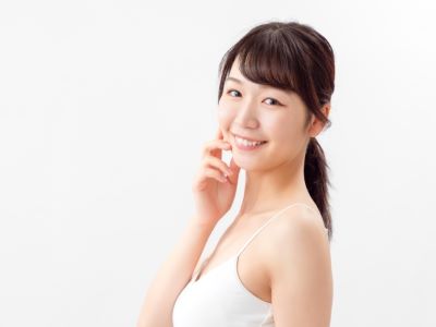 Tゾーンのテカリが改善して嬉しい女性