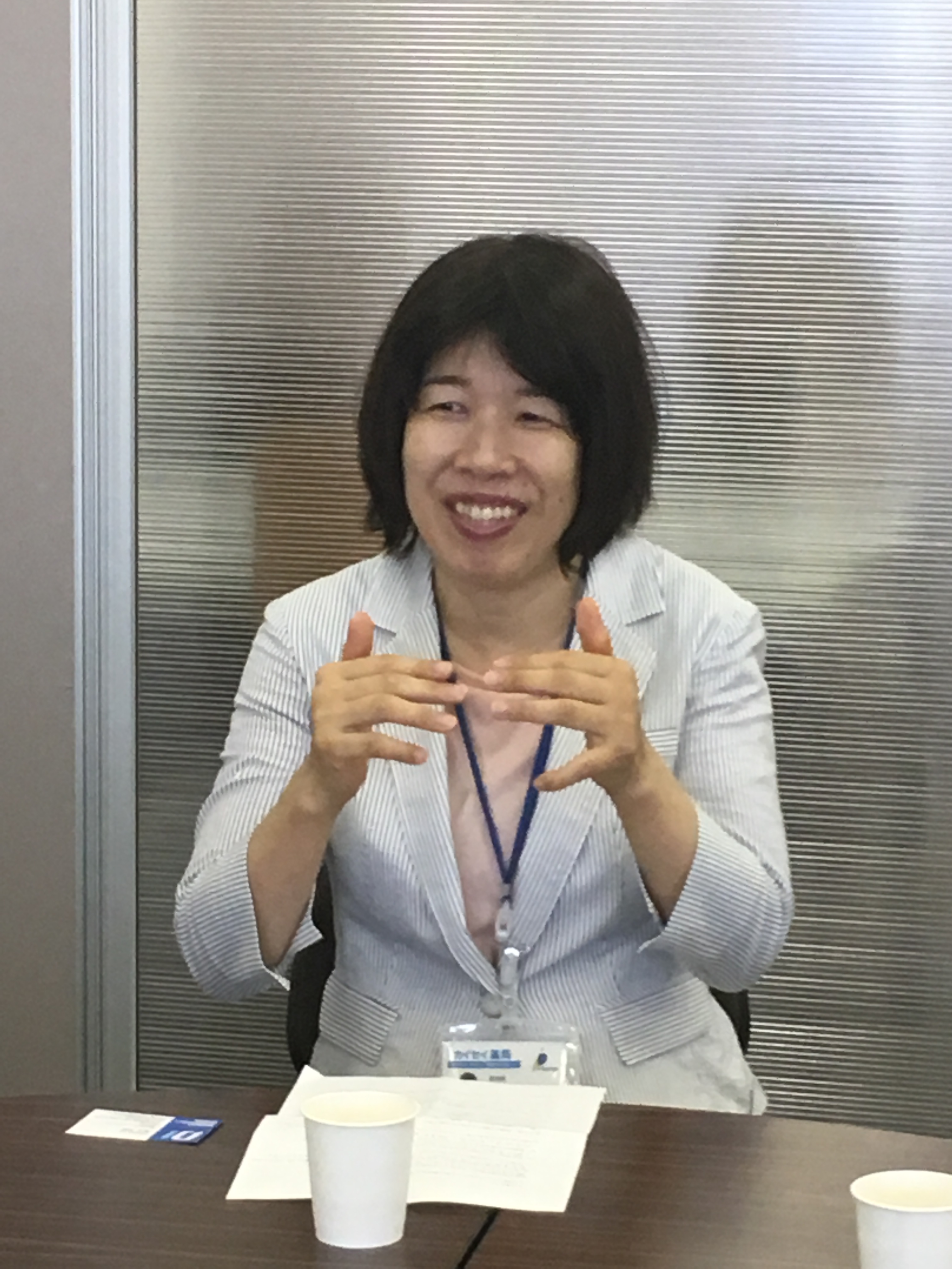 ナールスヴェールについて話す高木さん