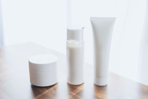 EGF（ヒトオリゴペプチド-1)配合化粧品