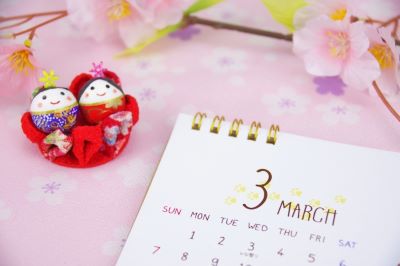 3月のイメージであるひなまつり