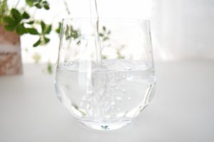 うるおう肌にとって重要な良い水