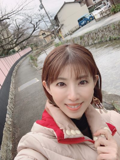 ナールス60日間美肌プログラム「スキンケア＆エイジングケア基本編」を実践する中川ゆう子さん