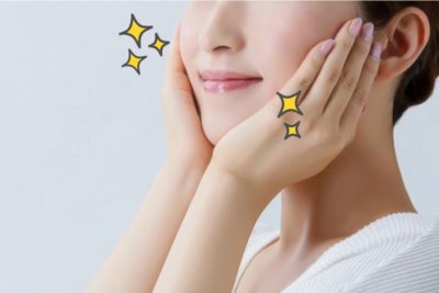 コラーゲンで肌ハリをキープする女性